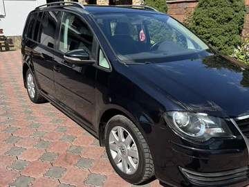 Авто Volkswagen Touran 2010 № 7835617