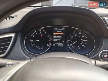 Авто Nissan Rogue 2016 № 7835725