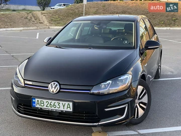 Авто Volkswagen E-Golf 2017 № 7835741