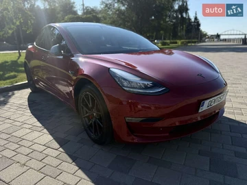 Авто Tesla Model 3 2018 № 7835810