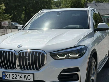 Авто BMW X5 2022 № 7835920