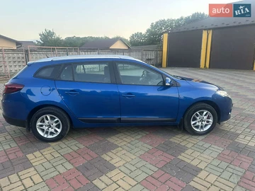 Авто Renault Megane 2011 № 7836004