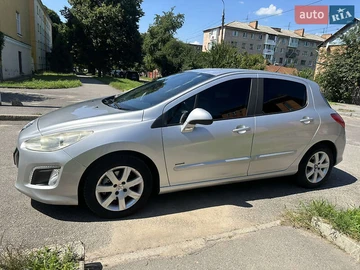 Авто Peugeot 308 2012 № 7836005