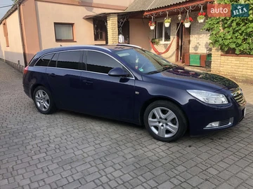 Авто Opel Insignia 2010 № 7836069