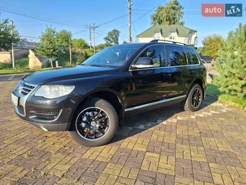 Авто Volkswagen Touareg 2009 № 7836094