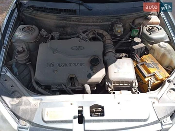 Авто ВАЗ 2172 Priora 2008 № 7836128
