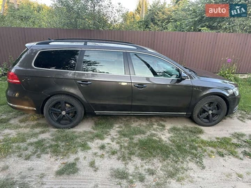 Авто Volkswagen Passat 2011 № 7836183
