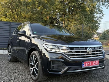 Авто Volkswagen Touareg 2018 № 7836273