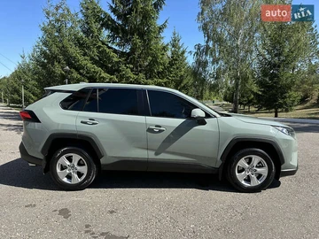 Авто Toyota Rav4 2021 № 7836491