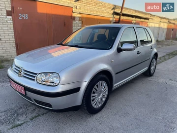 Авто Volkswagen Golf 2002 № 7836543