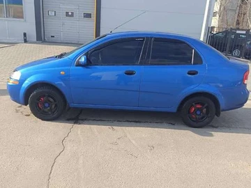 Авто Chevrolet Aveo 2005 № 7836835