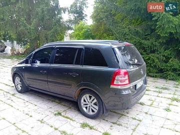 Авто Opel Zafira 2010 № 7837015