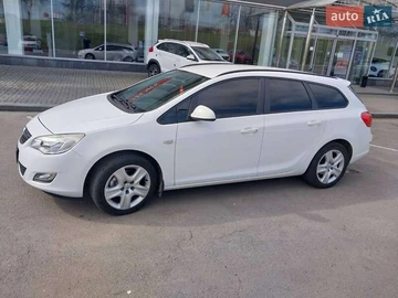 Авто Opel Astra 2011 № 7837026