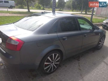 Авто Audi A4 2001 № 7837193