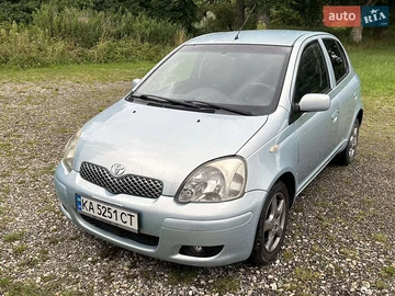 Авто Toyota Yaris 2004 № 7837232