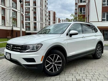 Авто Volkswagen Tiguan 2021 № 7837341