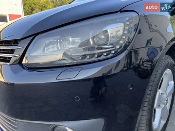 Авто Volkswagen Touran 2011 № 7837358