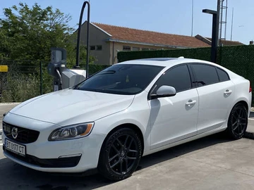 Авто Volvo S60 2015 № 7837402