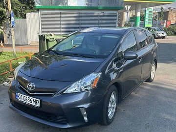 Авто Toyota Prius V 2011 № 7837417