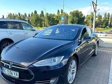 Авто Tesla Model S 2015 № 7837519