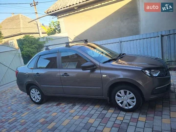 Авто ВАЗ 2190 Granta 2018 № 7837574