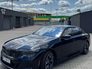 Авто BMW I5 2023 № 7837704