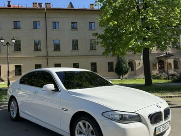Авто BMW 5 Series 2013 № 7837833
