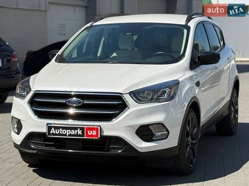Авто Ford Escape 2018 № 7837871