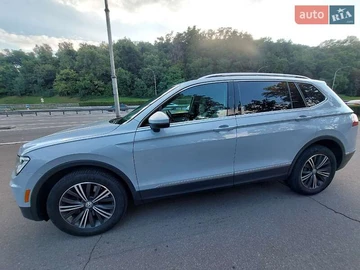 Авто Volkswagen Tiguan 2017 № 7837909