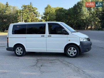 Авто Volkswagen Transporter 2006 № 7838312