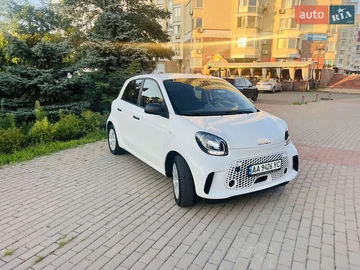 Авто smart Eq Forfour 2021 № 7838332
