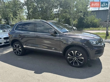 Авто Volkswagen Touareg 2010 № 7838415
