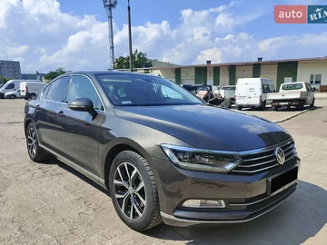 Авто Volkswagen Passat 2018 № 7838439