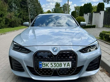 Авто BMW I4 2022 № 7838487