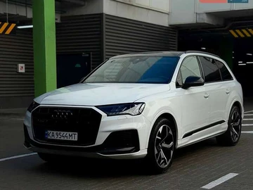Авто Audi Q7 2020 № 7838497