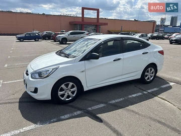 Авто Hyundai Accent 2013 № 7838699