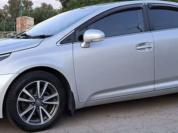 Авто Toyota Avensis 2013 № 7838704
