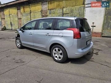Авто Peugeot 5008 2010 № 7838789