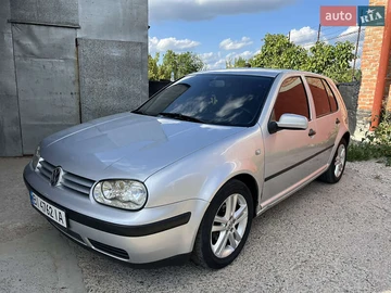Авто Volkswagen Golf 2000 № 7838844