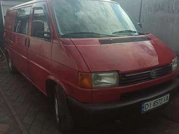 Авто Volkswagen Transporter 2000 № 7838866