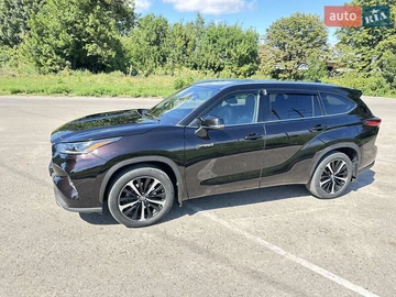 Авто Toyota Highlander 2021 № 7838974