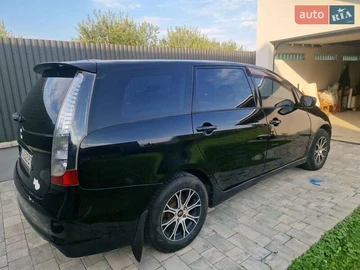 Авто Mitsubishi Grandis 2007 № 7838990