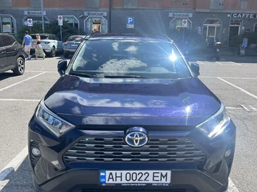 Авто Toyota Rav4 2019 № 7839131