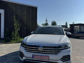 Авто Volkswagen Touareg 2019 № 7839137