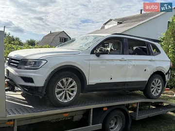 Авто Volkswagen Tiguan 2018 № 7839208
