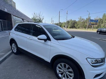 Авто Volkswagen Tiguan 2020 № 7839269