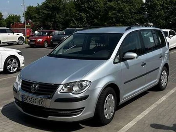 Авто Volkswagen Touran 2007 № 7839360