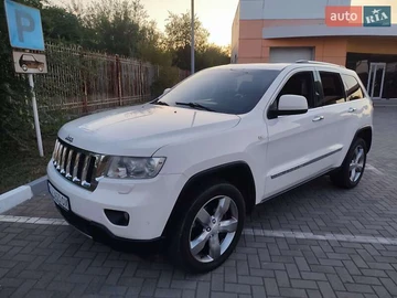 Авто Jeep Grand Cherokee 2011 № 7839439