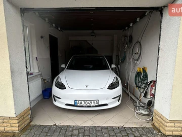 Авто Tesla Model 3 2018 № 7839496