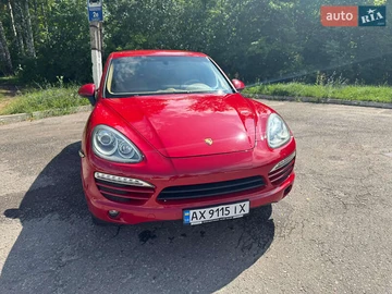 Авто Porsche Cayenne 2013 № 7839510
